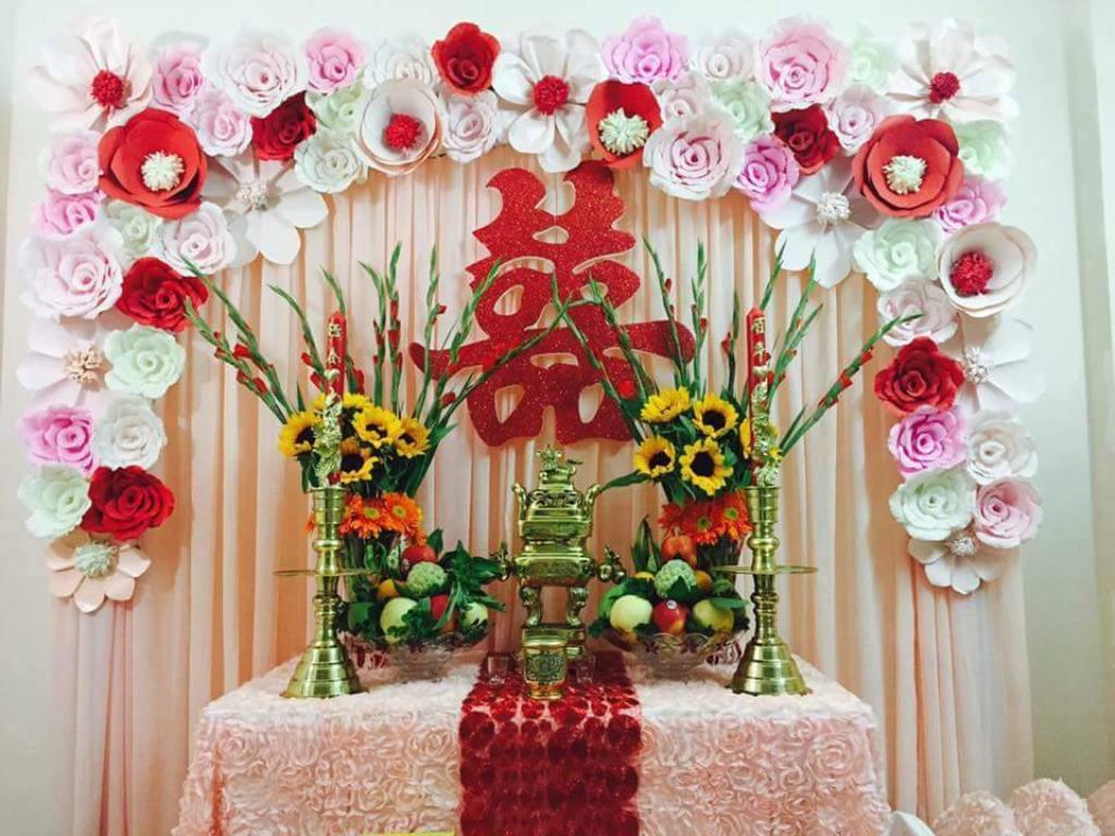 Cách chọn hoa để bàn thờ ngày cưới đẹp và phù hợp cho dịp cưới hỏi