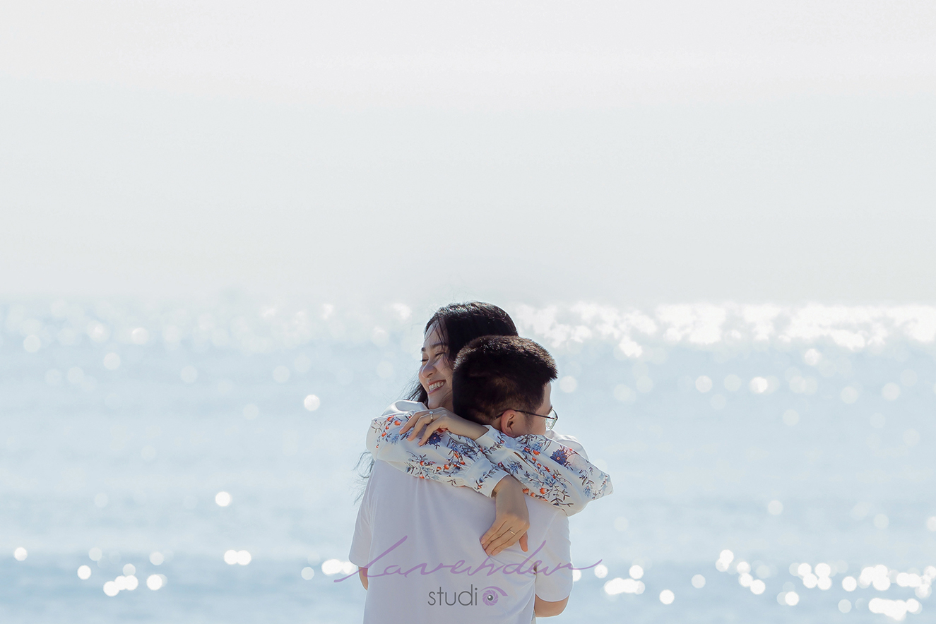 Studio chụp ảnh couple ở biển Đà nẵng