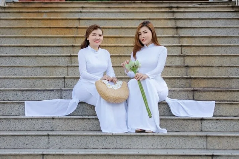 Địa điểm lý tưởng để chụp hình áo dài tại Hà Nội siêu đẹp