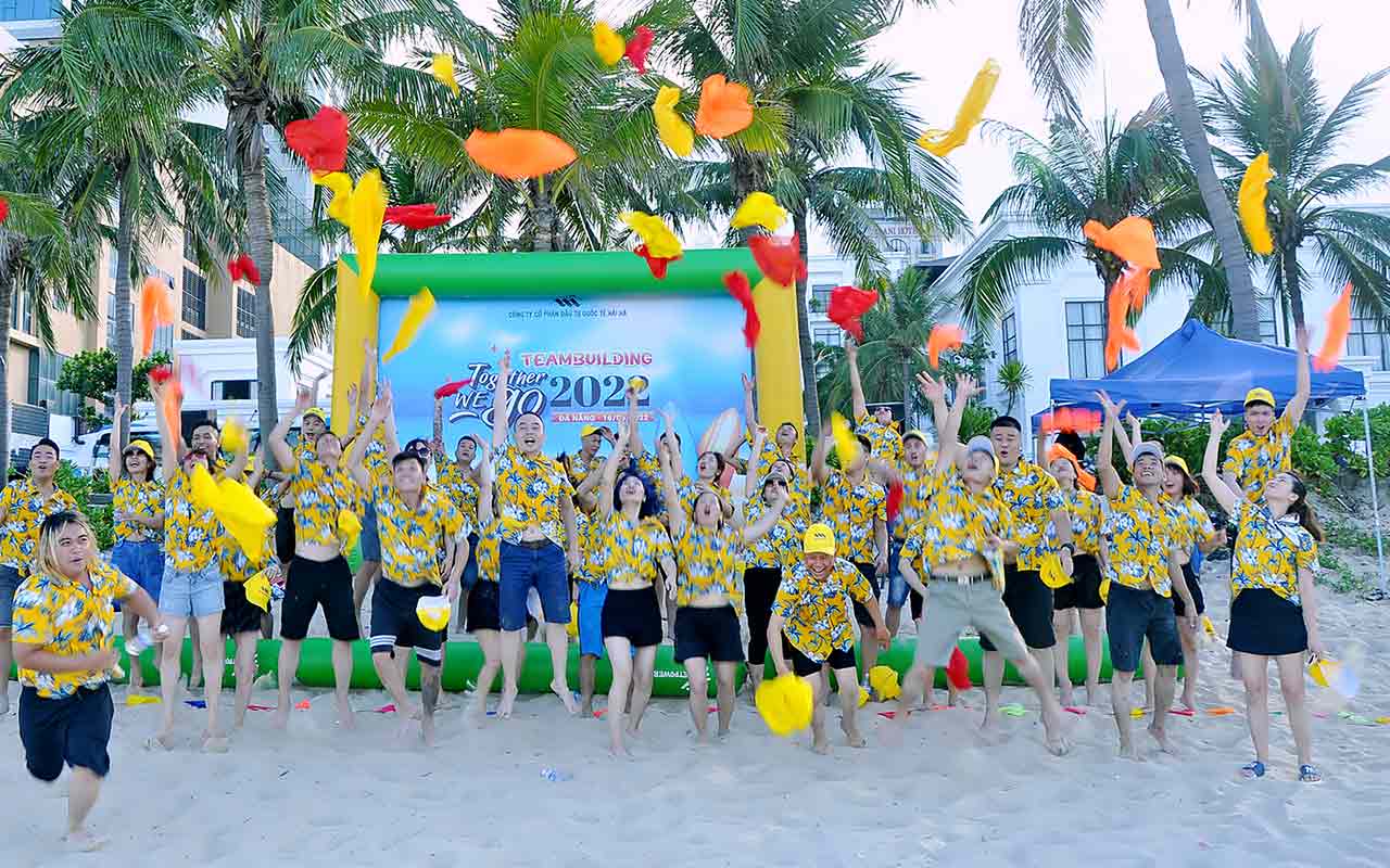 Chi phí chụp ảnh team building tại TP.HCM là bao nhiêu?