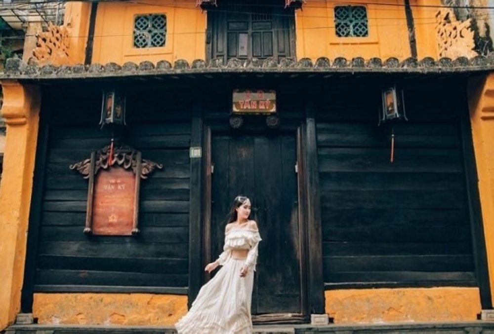 Lưu ngay những dịch vụ chụp ảnh du lịch tại Hội An dịp 10/2025