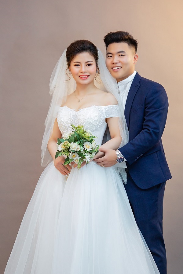 Giá dịch vụ ghép ảnh cưới tại Hà Nội có thể bạn chưa biết?