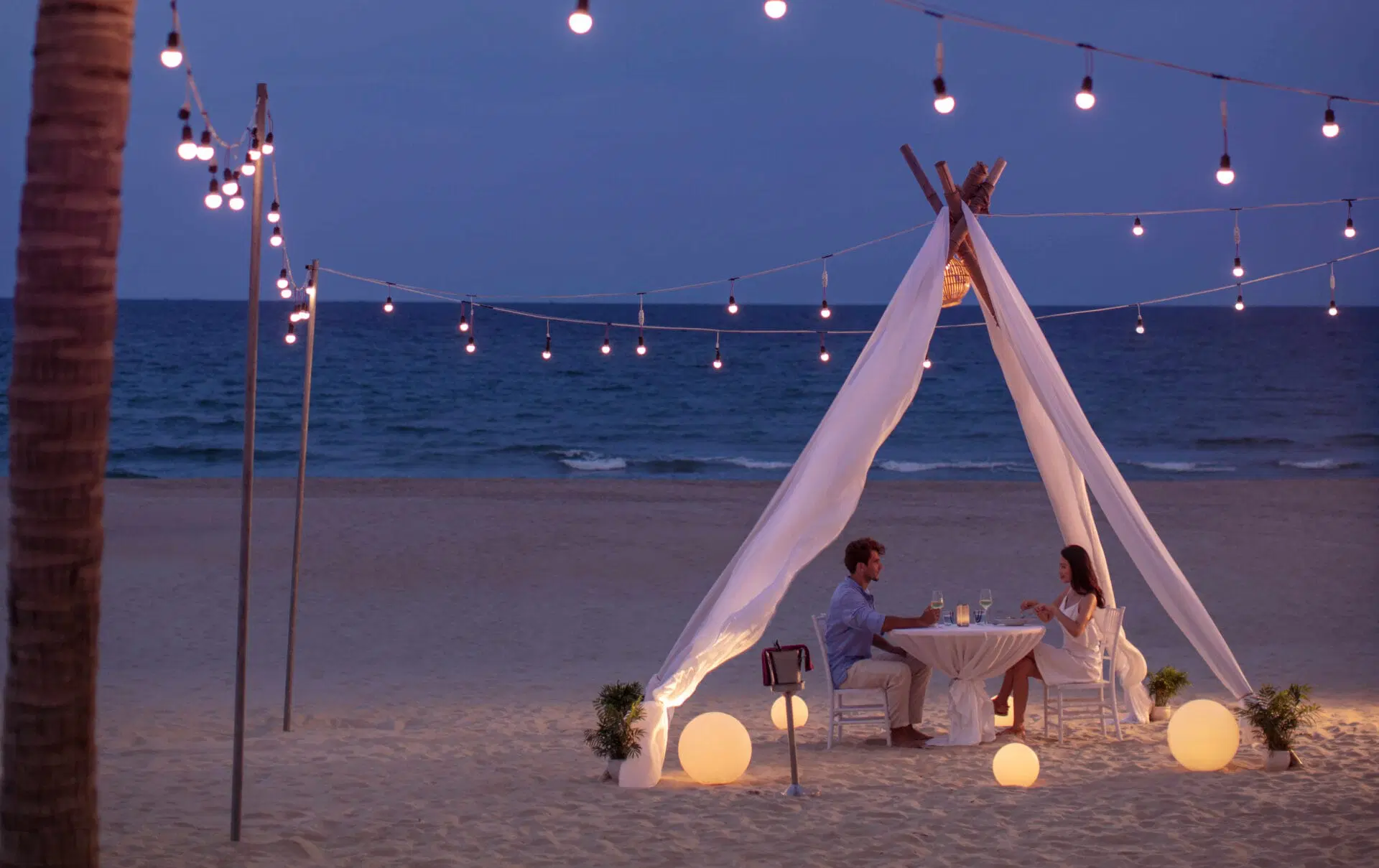 Bí quyết chụp hình cầu hôn tại Đà Nẵng vừa lãng mạn vừa tự nhiên Bí quyết chụp hình cầu hôn tại Đà Nẵng vừa lãng mạn vừa tự nhiên