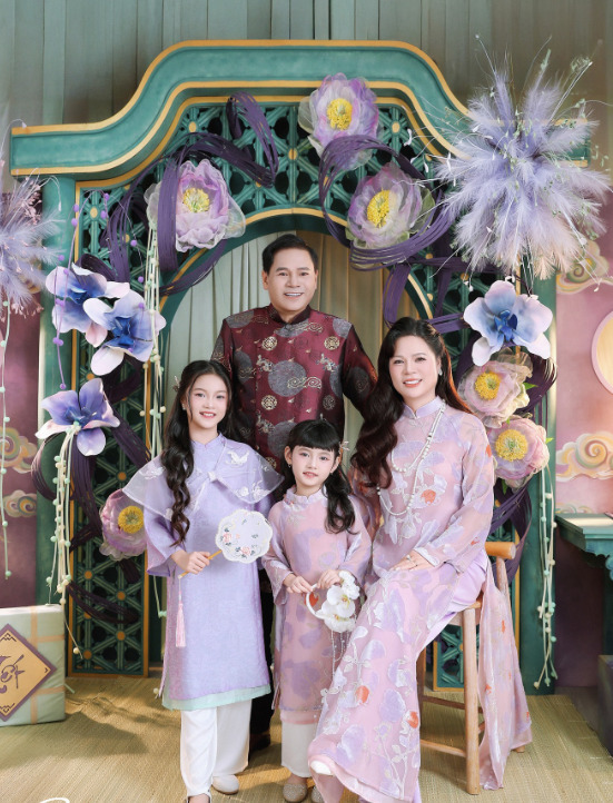 Báo giá chụp ảnh gia đình Tết 2026 tại Hà Nội mới nhất & chi tiết