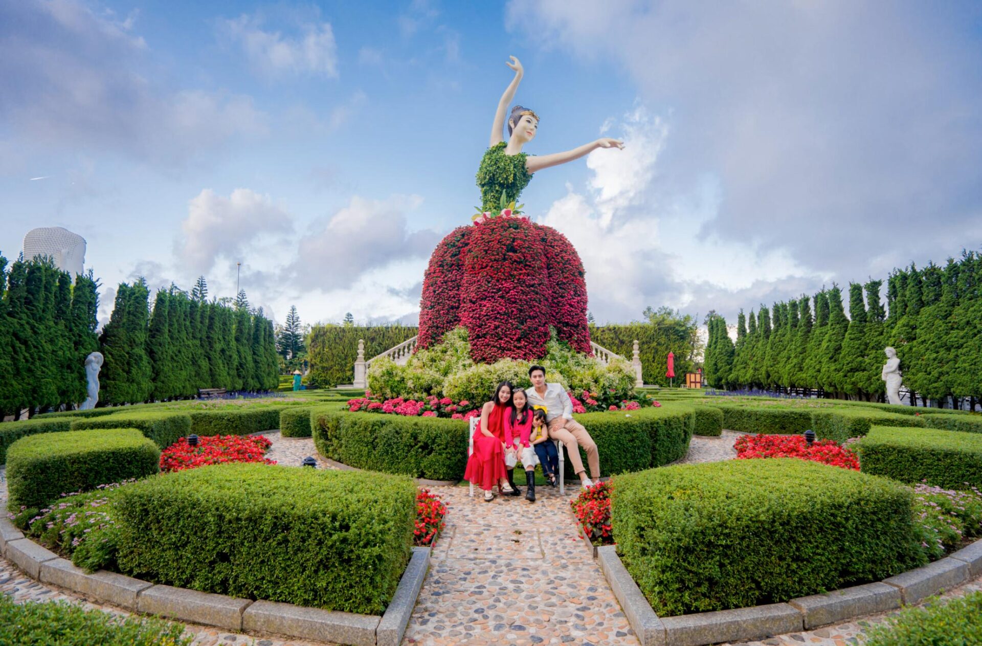 Báo Giá Chụp Ảnh Gia Đình Đà Nẵng Mới Nhất 2026 Báo Giá Chụp Ảnh Gia Đình Đà Nẵng Mới Nhất 2026