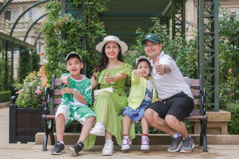 Báo Giá Chụp Ảnh Gia Đình Đà Nẵng Mới Nhất 2026 Báo Giá Chụp Ảnh Gia Đình Đà Nẵng Mới Nhất 2026