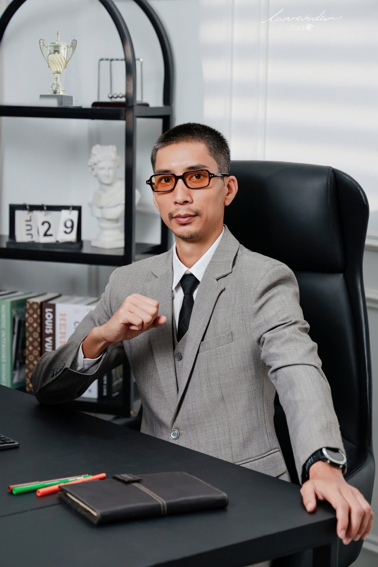 Gợi ý concept chụp ảnh chân dung profile chuyên nghiệp cho cá nhân và doanh nghiệp