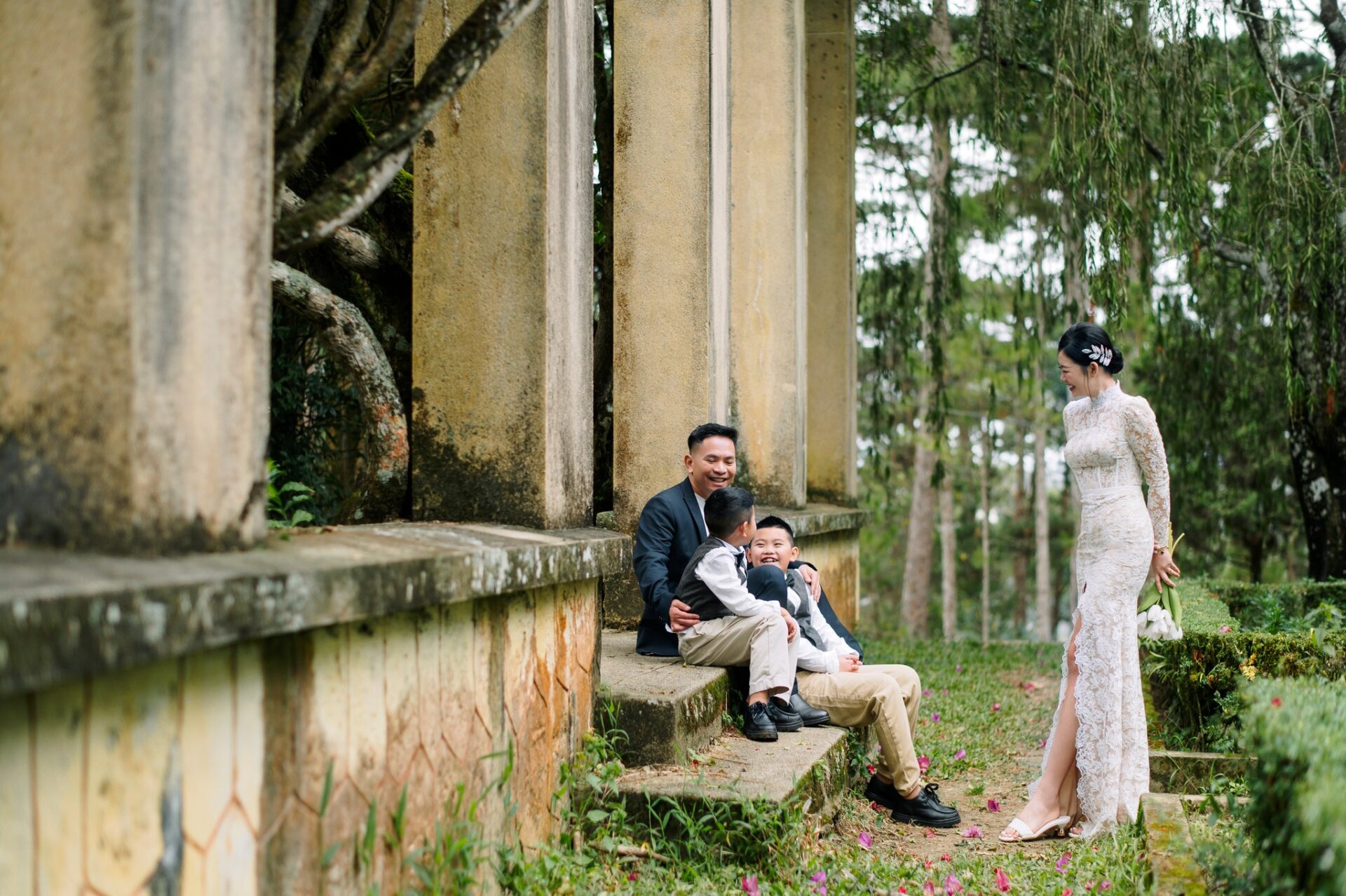 Studio chụp ảnh kỷ niệm ngày cưới 2026 ở Hà Nội đẹp & uy tín Studio chụp ảnh kỷ niệm ngày cưới 2026 ở Hà Nội đẹp & uy tín