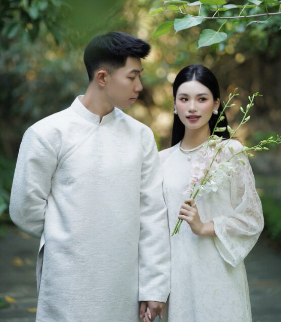 Chụp ảnh couple áo dài chân dung cho dịp kỷ niệm tình yêu 2026