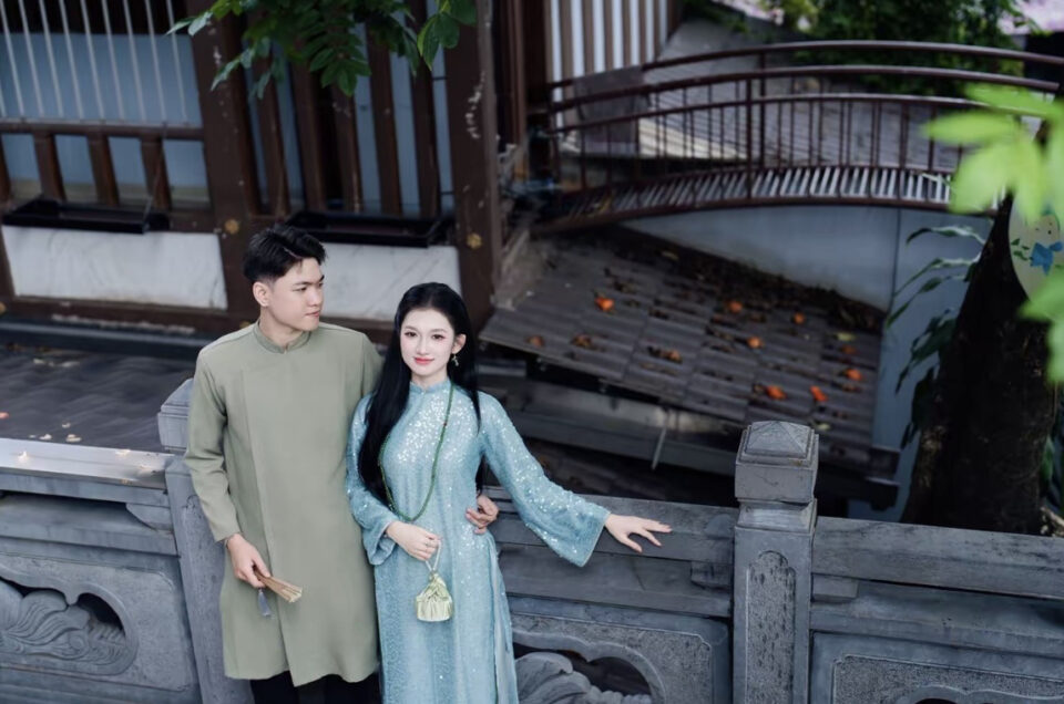Chụp ảnh couple áo dài tại thành phố Hồ Chí Minh – Trend hot 2026