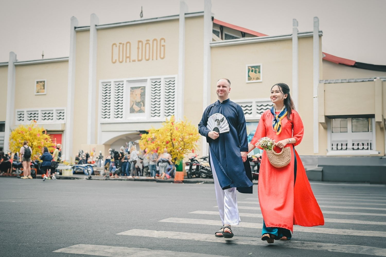 Chụp ảnh couple áo dài tại thành phố Hồ Chí Minh – Trend hot 2026