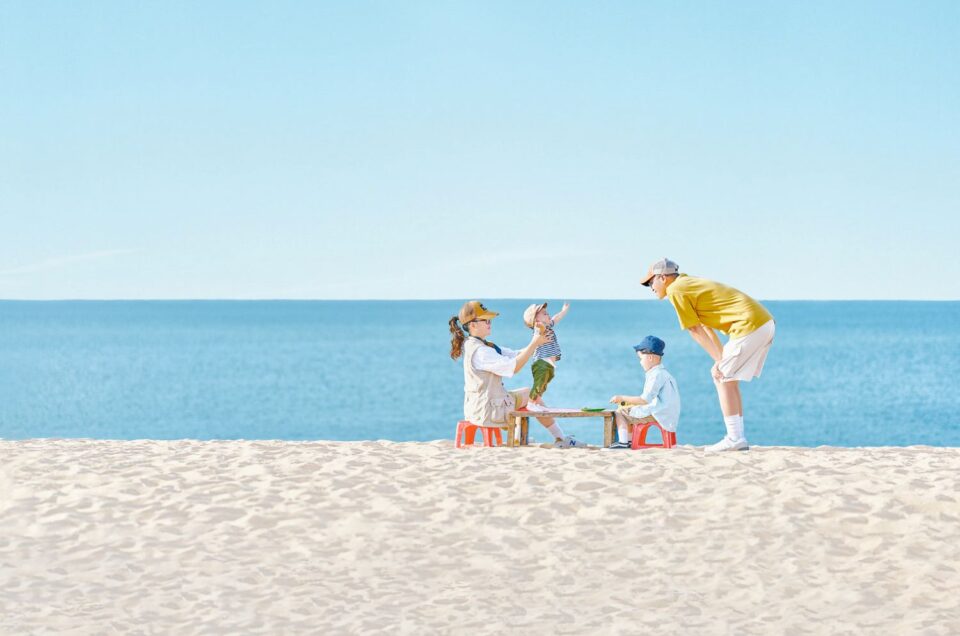 Chụp Ảnh Gia Đình Mùa Hè Tại Đà Nẵng Với Khung Cảnh Tuyệt Đẹp